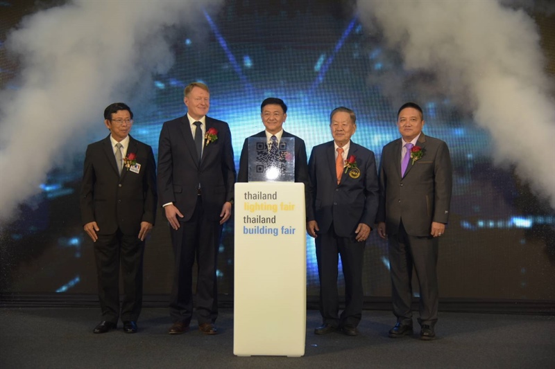 PEA  จัดงาน “Thailand Lighting Fair 2019” ชูนวัตกรรม PEA Solar Hero Application