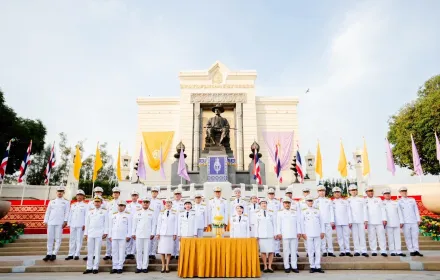 PEA ร่วมวางพานพุ่มเนื่องในวันพระบาทสมเด็จพระพุทธยอดฟ้าจุฬาโลกมหาราช และวันที่ระลึกมหาจักรีบรมราชวงศ์ ประจำปี 2568
