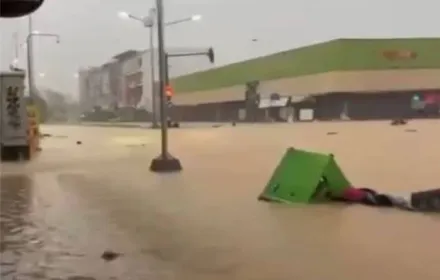 PEA แจ้งดับไฟในบางพื้นที่ของอำเภอหาดใหญ่ เนื่องจากน้ำท่วมสูง