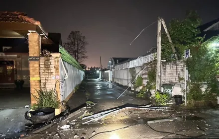 PEA เร่งกู้คืนระบบไฟฟ้า อ.แม่สาย หลังพายุฤดูร้อนพัดถล่ม