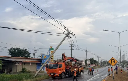 PEA อัปเดตสถานการณ์ไฟฟ้าขัดข้อง จ.ชัยภูมิ จากเหตุพายุฤดูร้อน