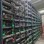 PEA ร่วมกับ DSI บุกทลายเหมืองขุดบิตคอยน์เถื่อนในพื้นที่สมุทรสาคร