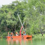 PEA บริหารจัดการระบบจำหน่ายไฟฟ้าในพื้นที่ริมแม่น้ำด้วยเรือเครนเพื่อเพิ่มประสิทธิภาพการบริการ