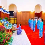 12 สิงหา
