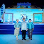 PEA ร่วมงาน ศิลปาชีพประทีปไทย OTOP หลอมดวงใจ ด้วยพระบารมี