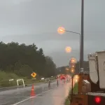 PEA ระดมเจ้าหน้าที่แก้ไขระบบจำหน่ายไฟฟ้าจากสถานการณ์อุทกภัยในพื้นที่ภาคใต้