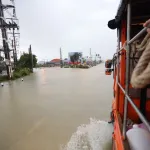 PEA ลงพื้นที่ติดตามสถานการณ์น้ำและระบบจำหน่าย