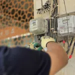 PEA เร่งเปลี่ยนมิเตอร์ให้ผู้ใช้ไฟฟ้าในพื้นที่หาดใหญ่ได้ใช้ไฟฟ้าโดยเร็ว