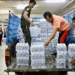 PEA มอบน้ำดื่มแก่ประชาชนที่ได้รับผลกระทบจากเหตุปะทะชายแดนจังหวัดศรีสะเกษ