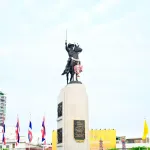 PEA ร่วมพิธีวางพานพุ่มดอกไม้ถวายราชสักการะพระบรมราชานุสาวรีย์สมเด็จพระเจ้าตากสินมหาราช เนื่องในวันสมเด็จพระเจ้าตากสินมหาราช พุทธศักราช 2568