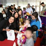 คณะแม่บ้านและครอบครัว กฟภ. มอบสื่อการเรียนรู้และของเล่นเสริมสร้างพัฒนาการเด็ก