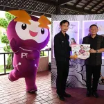 PEA ชวนสัมผัสสีสันยามเย็นริมฟ้า ในงาน TRAT TWILIGHT KITE & MUSIC FESTIVAL 2026  การไฟฟ้าส่วนภูมิภาค (PEA) ร่วมสนับสนุนงาน TRAT TWILIGHT KITE & MUSIC FESTIVAL 2026 เทศกาลว่าวและดนตรีสุดยิ่งใหญ่ของ จังหวัดตราด จัดขึ้น ณ สนามหลวงตราดเฉลิมพระเกียรติ เพื่อคืนความสุขให้ประชาชนชาวตราดและนักท่องเที่ยว พร้อมส่งเสริมการท่องเที่ยว กระตุ้นเศรษฐกิจชุมชน และสร้างภาพลักษณ์ที่ดีให้จังหวัดตราดอย่างสร้างสรรค์  ภายในงานเต็มไปด้วยบรรยากาศอบอุ่นของเทศกาลแห่งความรัก ไฮไลต์พิเศษคือ เทศกาลว่าวยักษ์สุดน่ารัก ที่จะโบยบินแต่งแต้มท้อง