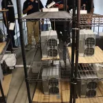 PEA สนธิกำลังตำรวจ บุกทลายเหมืองบิตคอยน์เถื่อน 2 แห่ง ในพื้นที่จังหวัดนครสวรรค์