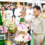 PEA ร่วมสักการะ “ศาลปู่ดำ - ตราแผ่นดิน” ขอพรสิ่งศักดิ์สิทธิ์คู่บ้านคู่เมือง เสริมความเป็นสิริมงคล สร้างความร่มเย็นและความเจริญมั่นคงแก่แผ่นดิน