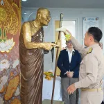 PEA ร่วมสักการะ “ศาลปู่ดำ - ตราแผ่นดิน” ขอพรสิ่งศักดิ์สิทธิ์คู่บ้านคู่เมือง เสริมความเป็นสิริมงคล สร้างความร่มเย็นและความเจริญมั่นคงแก่แผ่นดิน