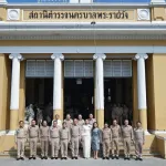 PEA ร่วมสักการะ “ศาลปู่ดำ - ตราแผ่นดิน” ขอพรสิ่งศักดิ์สิทธิ์คู่บ้านคู่เมือง เสริมความเป็นสิริมงคล สร้างความร่มเย็นและความเจริญมั่นคงแก่แผ่นดิน