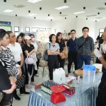 PEA ศึกษาดูงานโครงการต้นแบบแมลงทหารดำ เรียนรู้การจัดการขยะอินทรีย์ตามแนวเศรษฐกิจพอเพียง