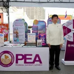 PEA ร่วมกิจกรรมเฉลิมพระเกียรติพระบาทสมเด็จพระเจ้าอยู่หัว ภายใต้โครงการพระราชดำริ “สายน้ำแห่งชีวิต ใต้ร่มพระบารมี สืบสานวิถีรัตนโกสินทร์”  วันที่ 26 กรกฎาคม 2569 นายมงคล ตรีกิจจานนท์ ผู้ว่าการการไฟฟ้าส่วนภูมิภาค มอบหมายให้ นายพงศกร ยุทธโกวิท รองผู้ว่าการการไฟฟ้าส่วนภูมิภาค ทำบุญตักบาตรพระภิกษุสงฆ์ทางน้ำ และร่วมกิจกรรมเฉลิมพระเกียรติพระบาทสมเด็จพระเจ้าอยู่หัว เนื่องในโอกาสวันเฉลิมพระชนมพรรษา 28 กรกฎาคม 2569 ภายใต้โครงการพระราชดำริ ตามพระบรมราโชบาย “สายน้ำแห่งชีวิต ใต้ร่มพระบารมี สืบสานวิถีรัตนโกสินทร์” ณ สวนส
