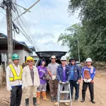 การไฟฟ้าส่วนภูมิภาค (PEA) ระดมทีมปฏิบัติงานจากการไฟฟ้าส่วนภูมิภาคจังหวัดพิษณุโลก สุโขทัย อุตรดิตถ์ แพร่ น่าน และการไฟฟ้าส่วนภูมิภาคสาขาสวรรคโลก เข้าตรวจสอบ ซ่อมแซม และฟื้นฟูระบบจำหน่ายไฟฟ้าในพื้นที่ที่ได้รับความเสียหายอย่างต่อเนื่อง