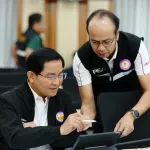 PEA ร่วมประชุมติดตามสถานการณ์อุทกภัย พร้อมรายงานการขยายเขตระบบไฟฟ้าชั่วคราวสำหรับจ่ายไฟให้แก่เครื่องผลักดันน้ำของกรมชลประทานที่สะพานข้ามแม่น้ำหน้าอำเภอบ้านโพธิ์