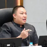 มท.2 ติดตามความคืบหน้า PEA – MEA ขับเคลื่อนโซลาร์ภาคประชาชน กำชับสื่อสารเชิงรุก สร้างความเข้าใจประชาชน