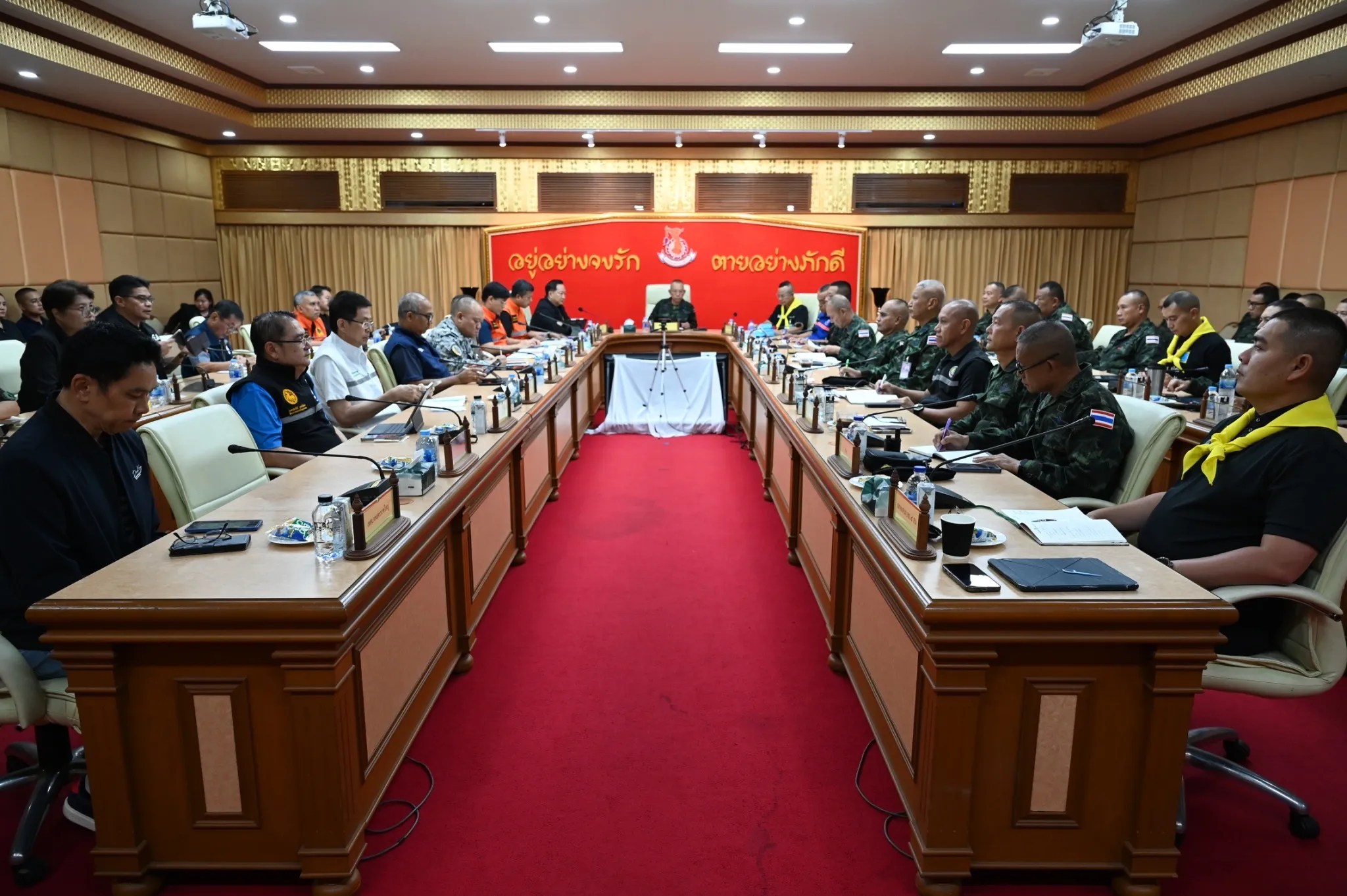 PEA ร่วมประชุมช่วยเหลือฟื้นฟูเมืองหาดใหญ่